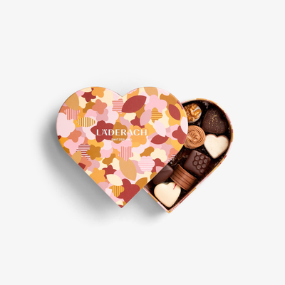 comprare Scatole regalo in carta a forma di cuore per alimenti con inserto Scatole rigide riciclabili con nastro per cioccolato online manufacture