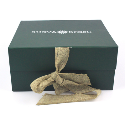 acquistare Scatola Regalo Rigida Pieghevole Magnetica Personalizzata per Spedizione Piatta per Confezioni di Set di Abbigliamento per Skincare fabbricazione online