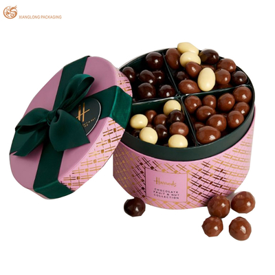 Cassa di cioccolato rosa di lusso Caramelle di carta rigida Macaroni Top Bottom Tubo con nastro