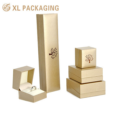 Logo personalizzato PU cuoio gioielleria scatola per l' imballaggio pendente bracciale bracciale collana set