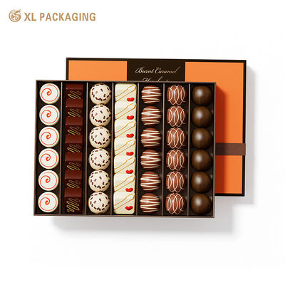 Scatola regalo di cioccolato di lusso con inserto EVA verticale a griglia multipla e disegno di colore a contrasto retrò in cartone rigido ispessito