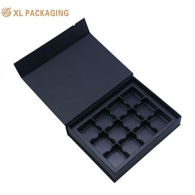 Scatola di carta al cioccolato a chiusura magnetica 12 fori Scatola nera Imballaggio con logo personalizzato