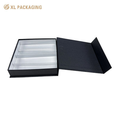 Scatola regalo di cioccolato magnetica di lusso con carta di consistenza ecologica e scatola interna di carta argento per chiusura magnetica sicura