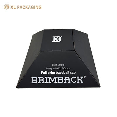 Cappelliera pieghevole stile trapezio | Imballaggio per berretto da baseball in cartone ondulato nero | Spedizione piatta e montaggio semplice